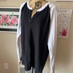 Black and White XL Lularoe Mark